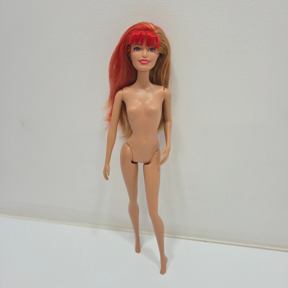 2014 Mattel Barbie Rock N Royals Doll‎ & Guitar CKB63 Nude Red Hair